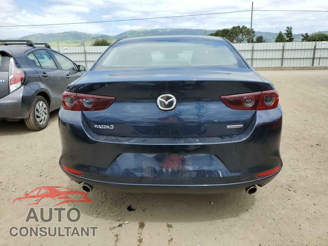 MAZDA 3 2019 - 3MZBPABL8KM113077