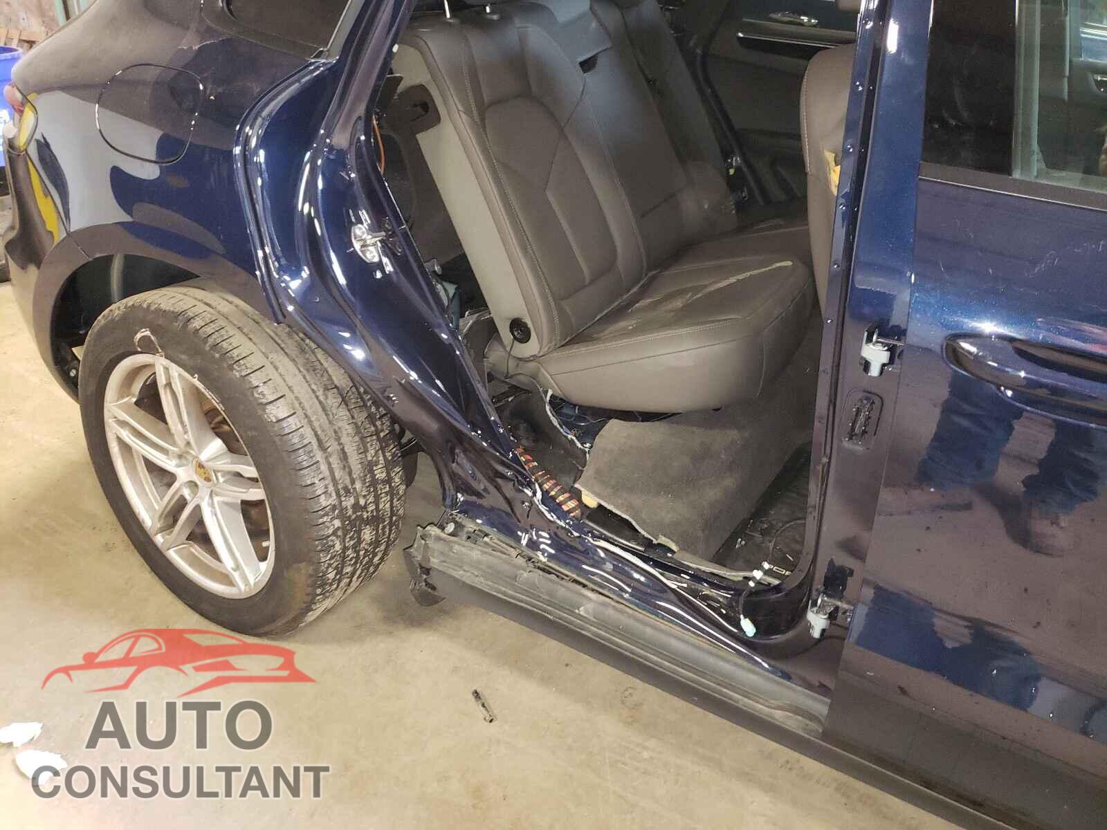 PORSCHE MACAN 2019 - WP1AA2A51KLB04181