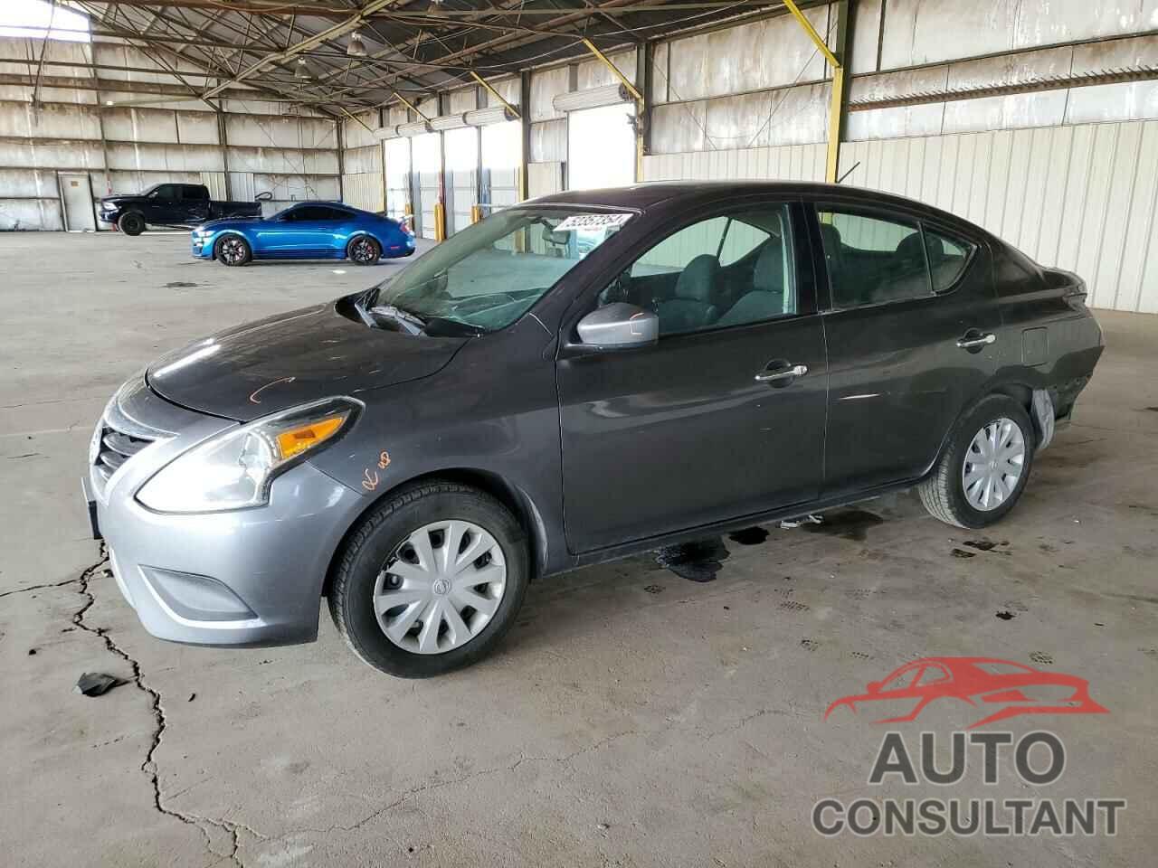 NISSAN VERSA 2018 - 3N1CN7AP0JL843495