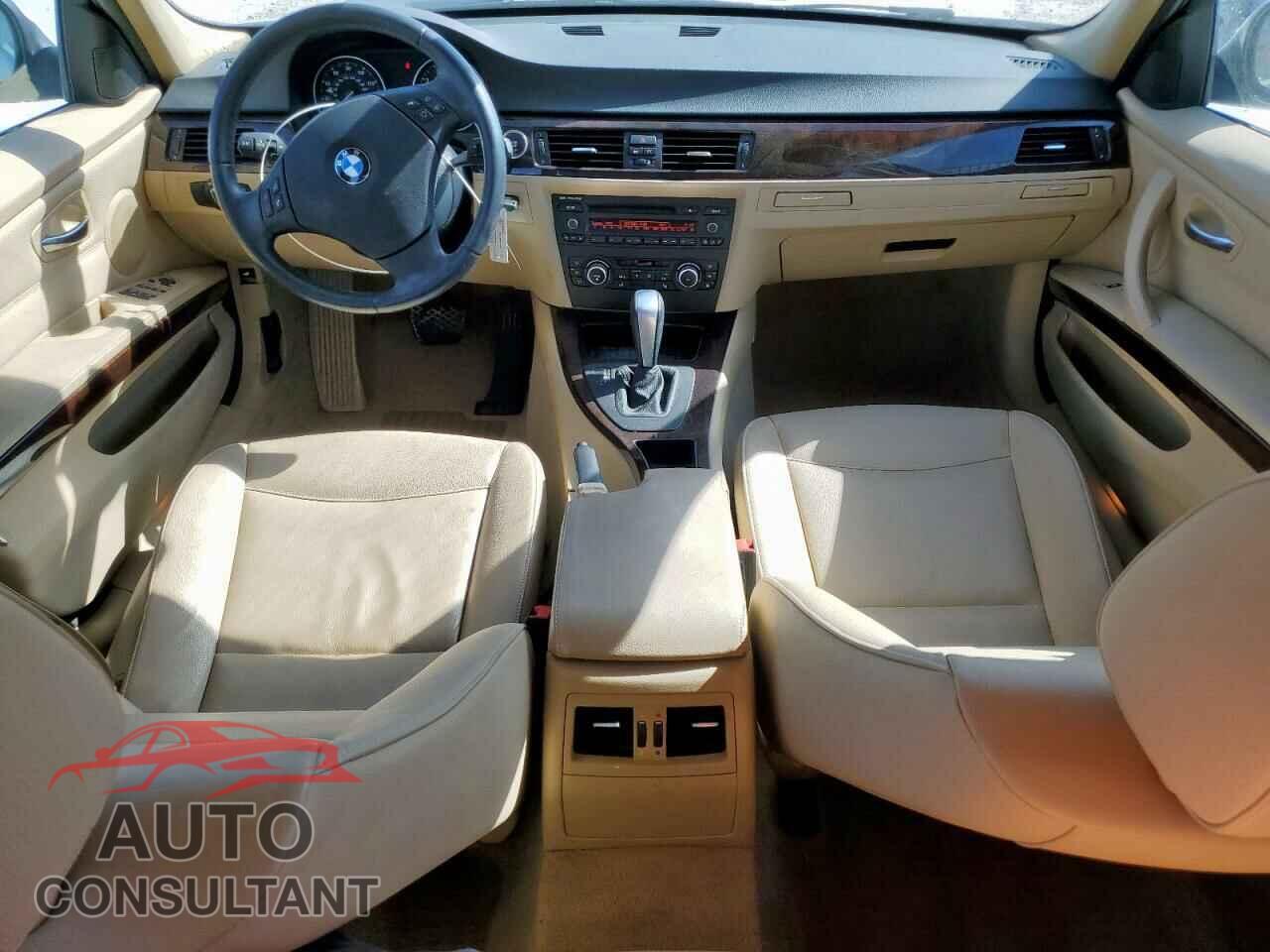 BMW 3 SERIES 2011 - WBAPH7C50BE674613