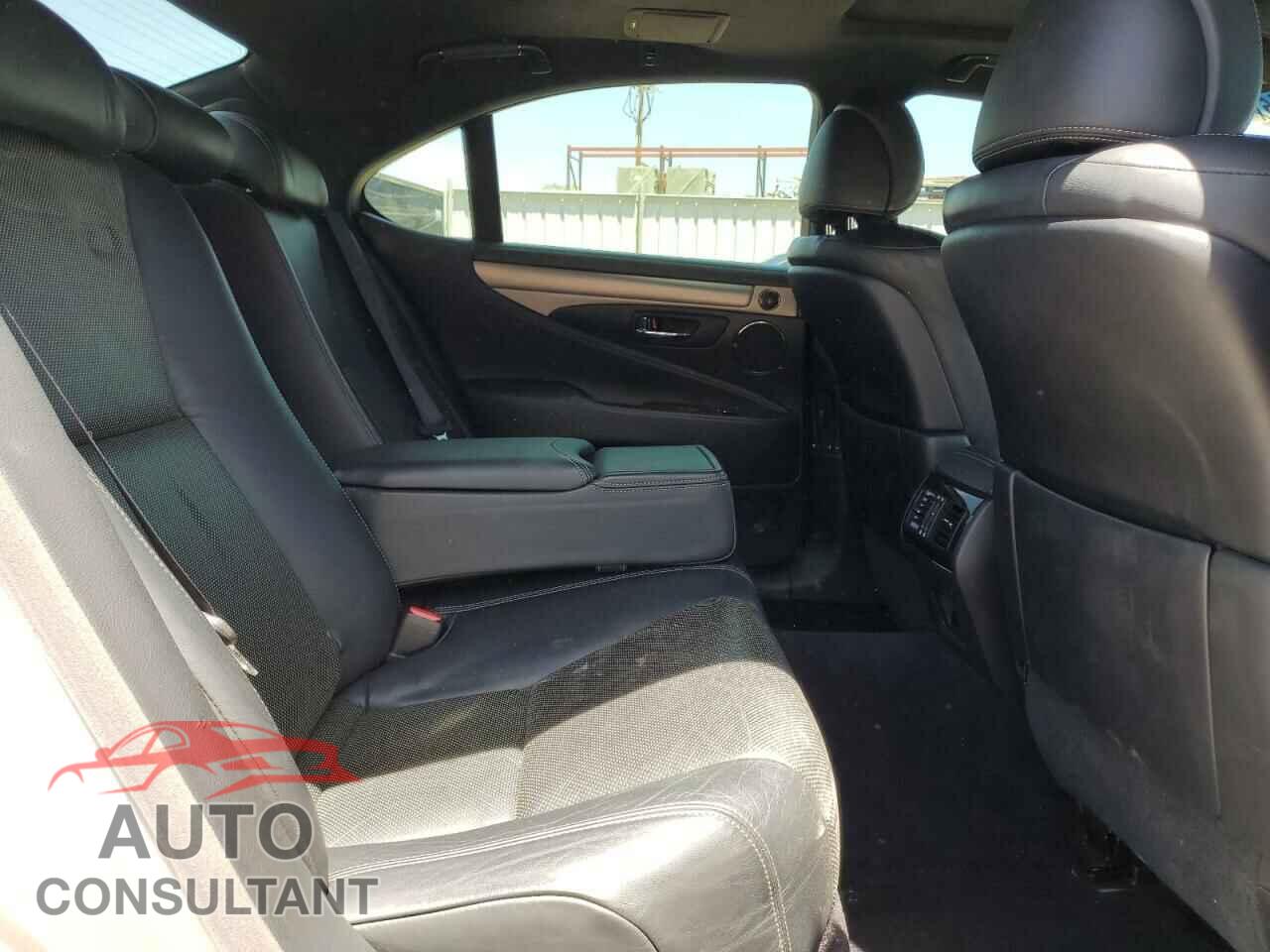 LEXUS LS460 2014 - JTHBL5EF1E5130713