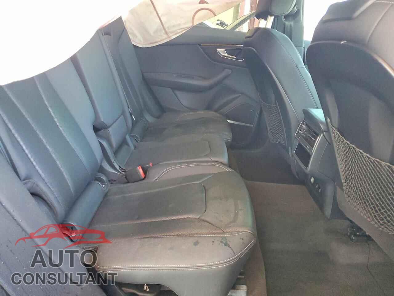 AUDI Q8 2020 - WA1BVAF15LD001085