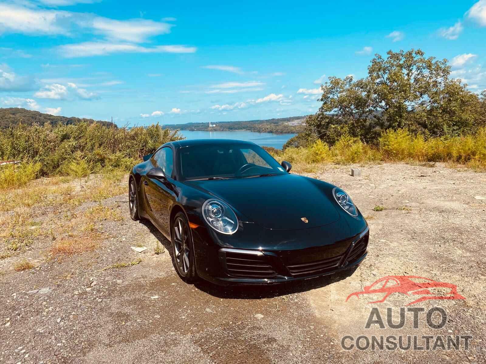 PORSCHE 911 2019 - WP0AA2A98KS103166