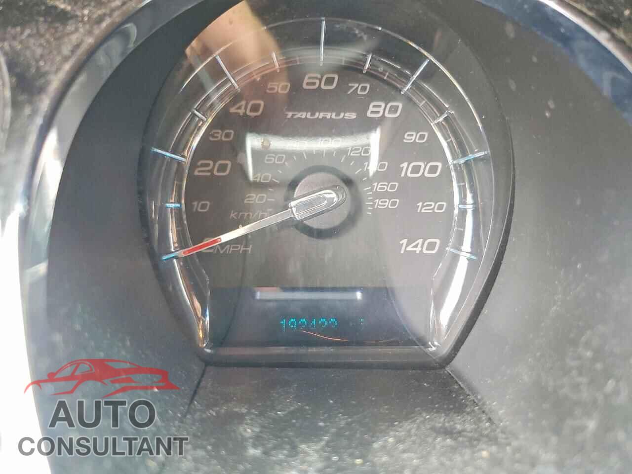 FORD TAURUS 2010 - 1FAHP2FW5AG170813
