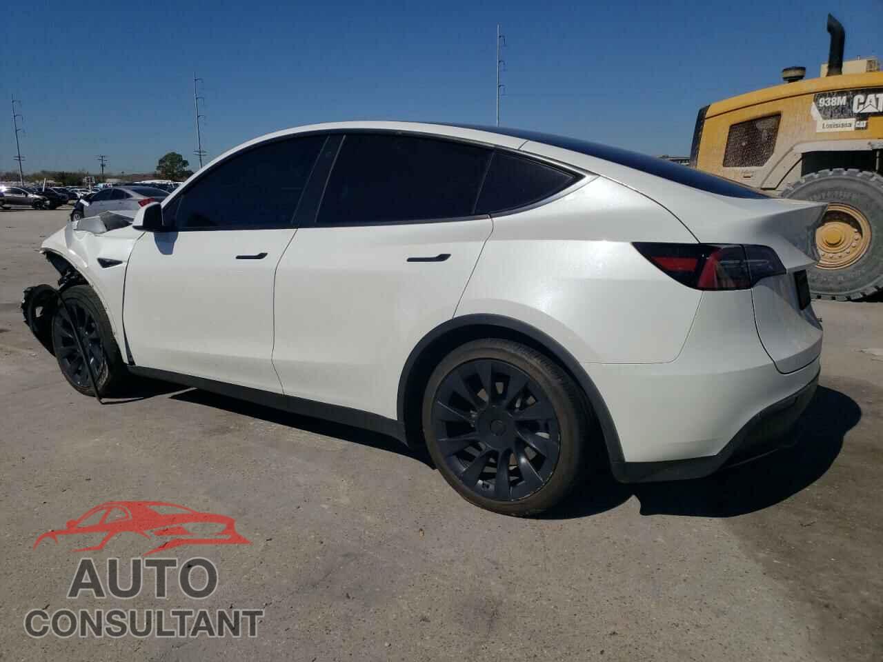 TESLA MODEL Y 2023 - 7SAYGAEE0PF686760