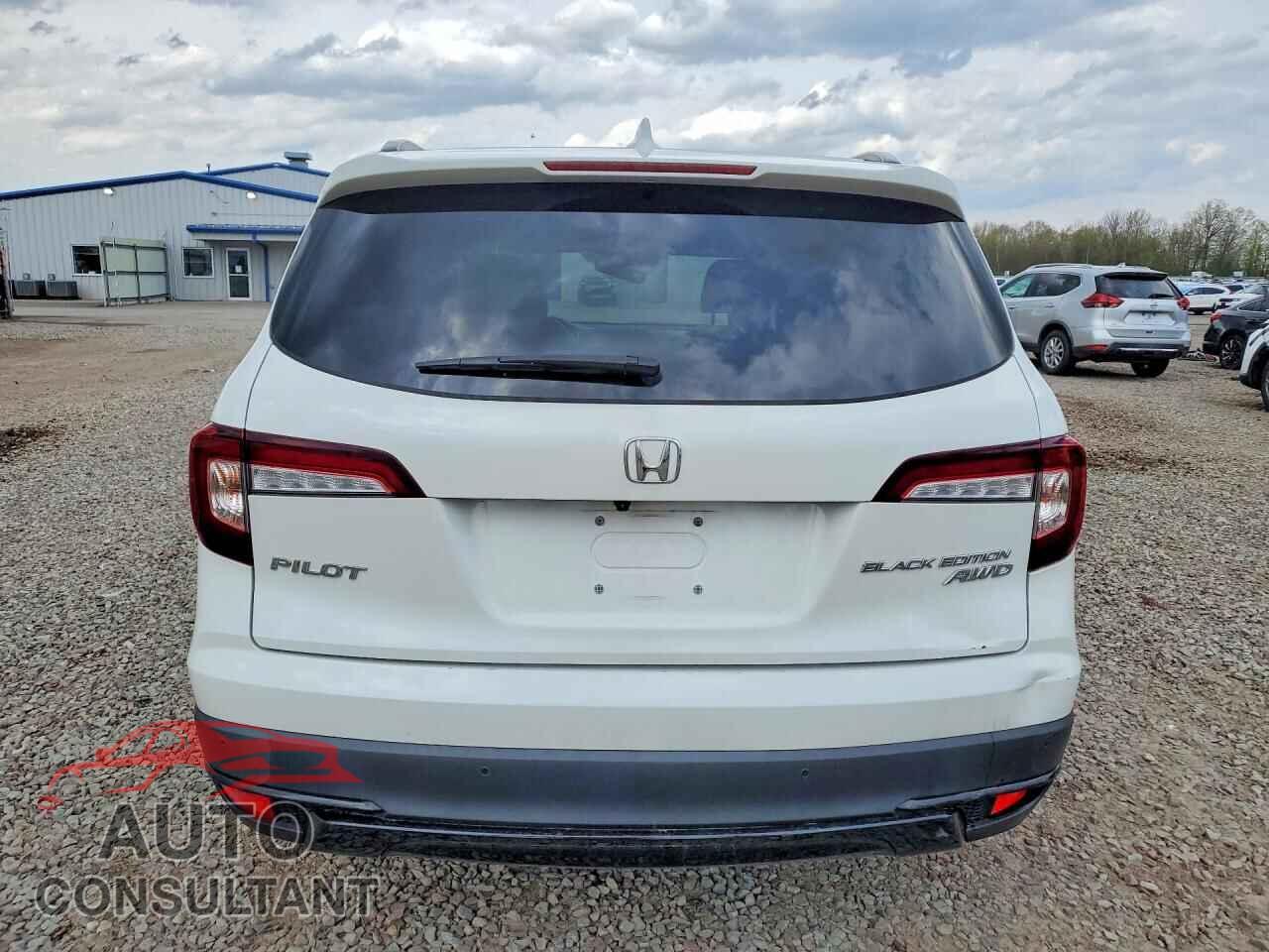 HONDA PILOT 2021 - 5FNYF6H77MB042209