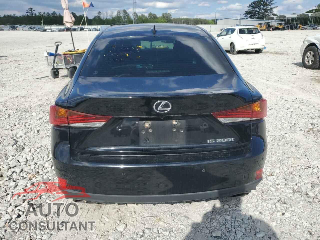 LEXUS IS 2017 - JTHBA1D23H5051433