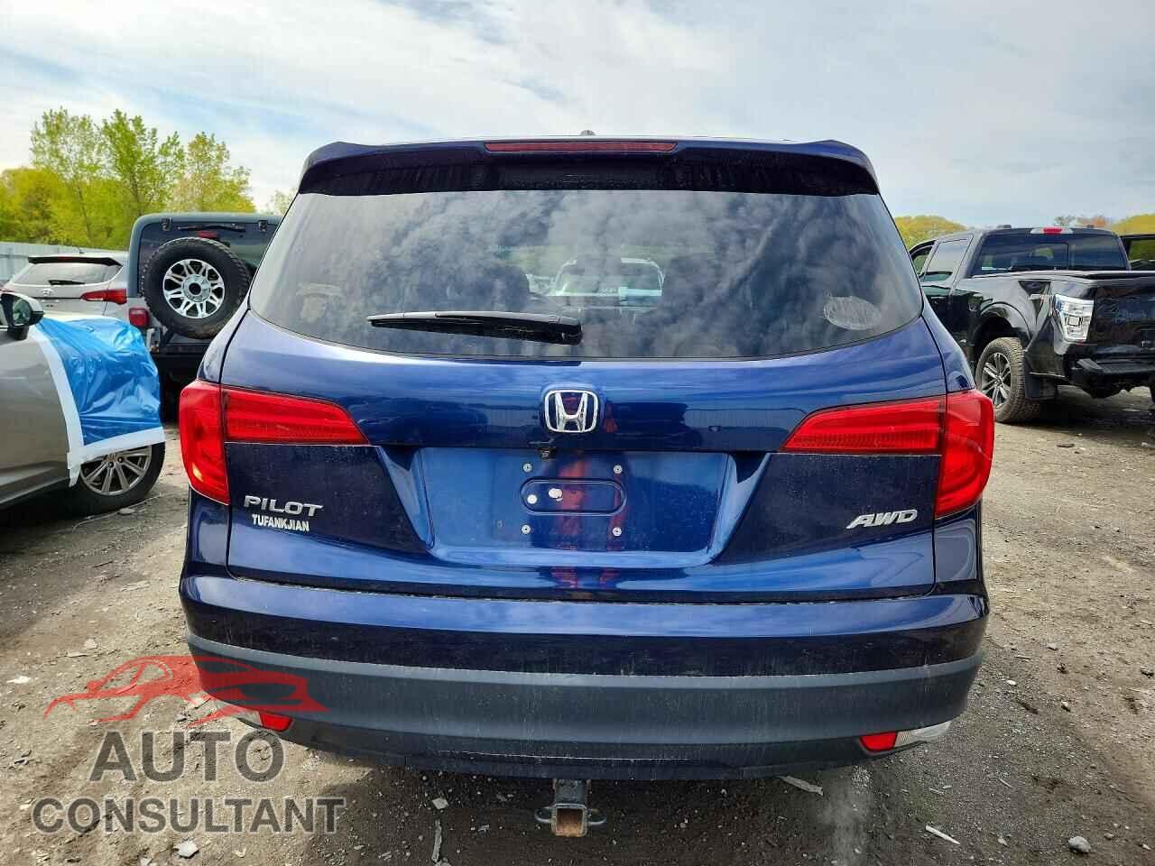 HONDA PILOT 2017 - 5FNYF6H51HB050830