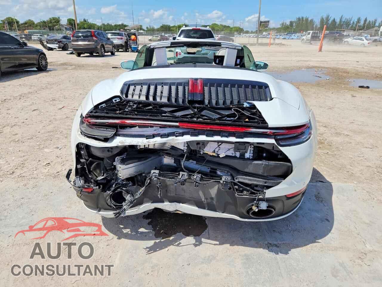 PORSCHE 911 2024 - WP0CA2A96RS238651