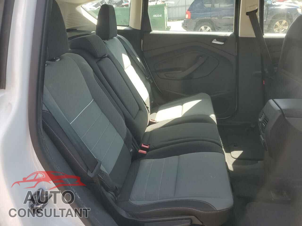 FORD CMAX 2015 - 1FADP5AU9FL123577