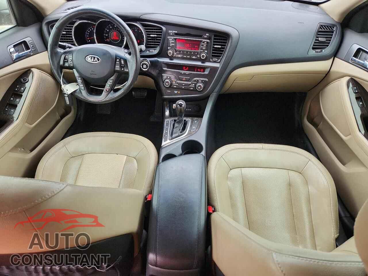 KIA OPTIMA 2011 - KNAGN4A79B5100278