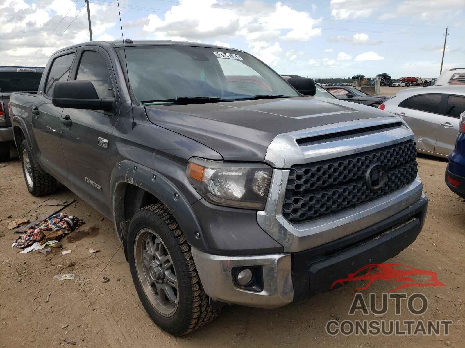 TOYOTA TUNDRA 2018 - 5TFDW5F18JX701472