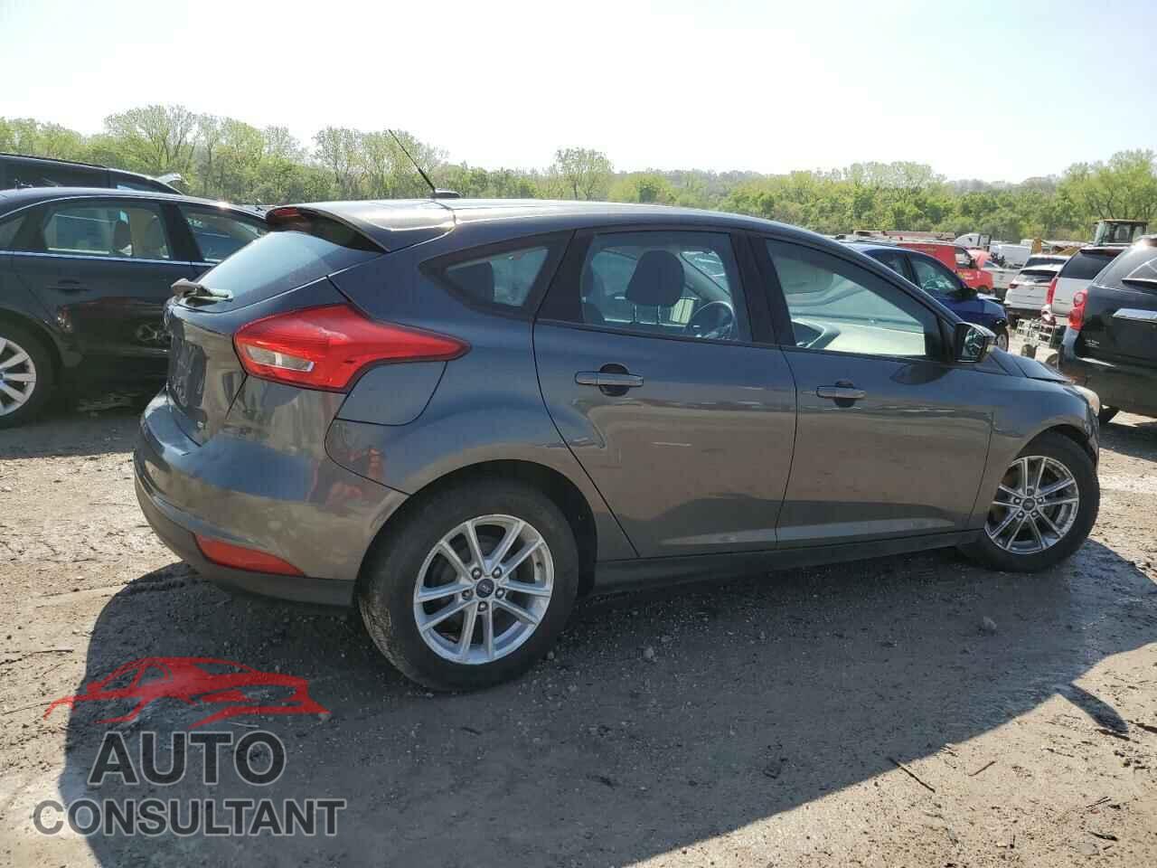 FORD FOCUS 2017 - 1FADP3K23HL318997