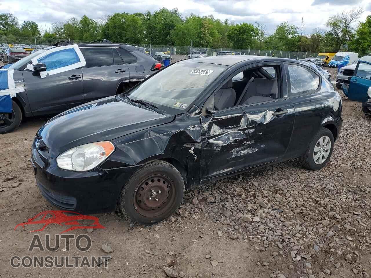 HYUNDAI ACCENT 2011 - KMHCM3AC6BU200450