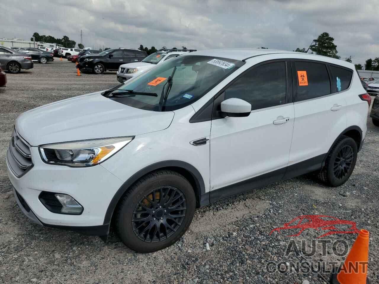 FORD ESCAPE 2019 - 1FMCU0GD8KUA56706