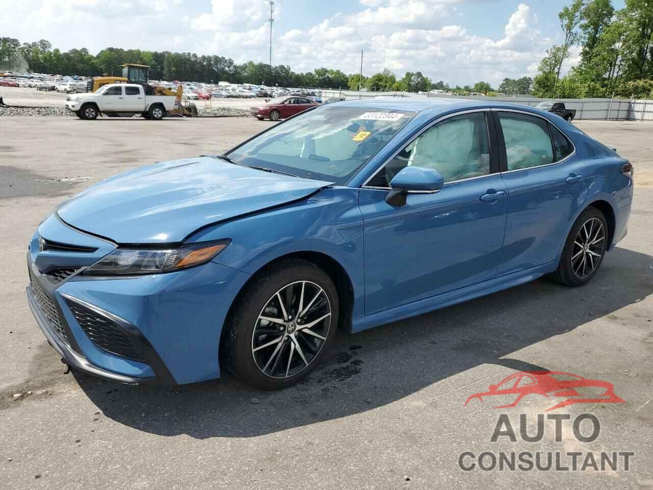 TOYOTA CAMRY 2024 - 4T1G11AK9RU214780