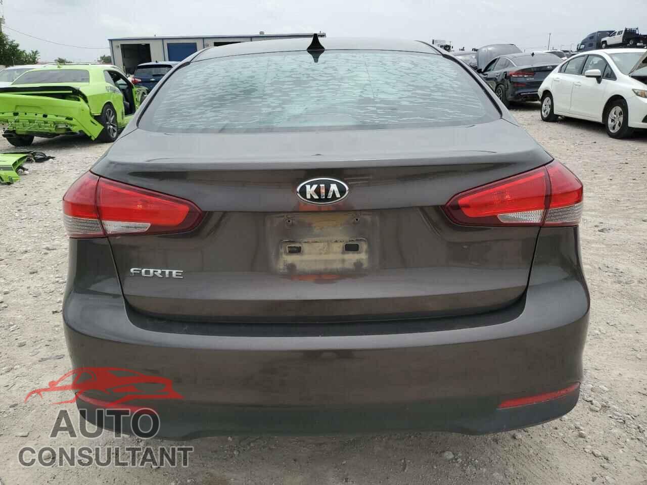 KIA FORTE 2017 - 3KPFK4A78HE127458