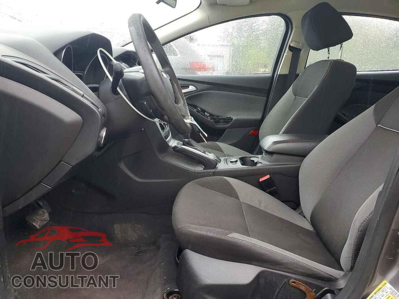 FORD FOCUS 2013 - 1FADP3F27DL120413