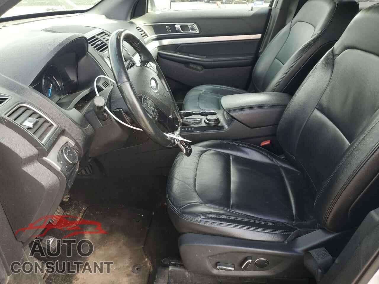 FORD EXPLORER 2017 - 1FM5K8D80HGC75574