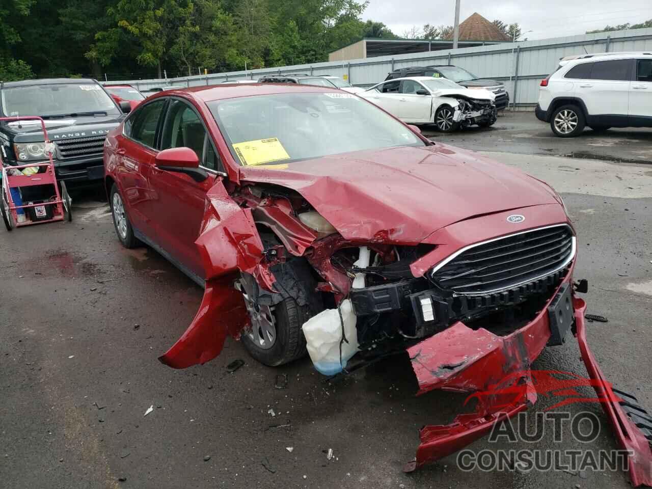 FORD FUSION 2020 - 3FA6P0G72LR102354