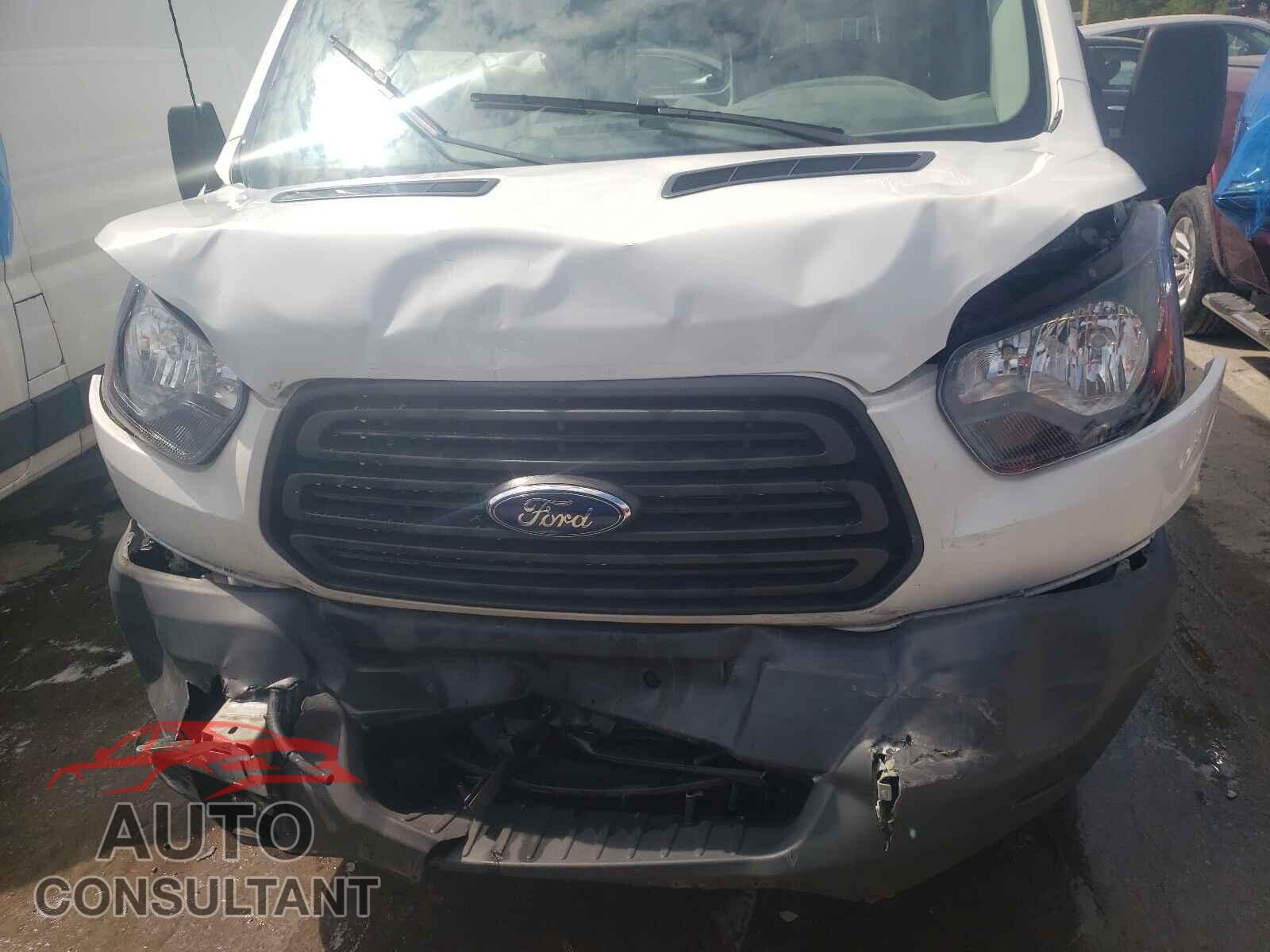 FORD TRANSIT CO 2017 - 1FTYE1ZM8HKB13551