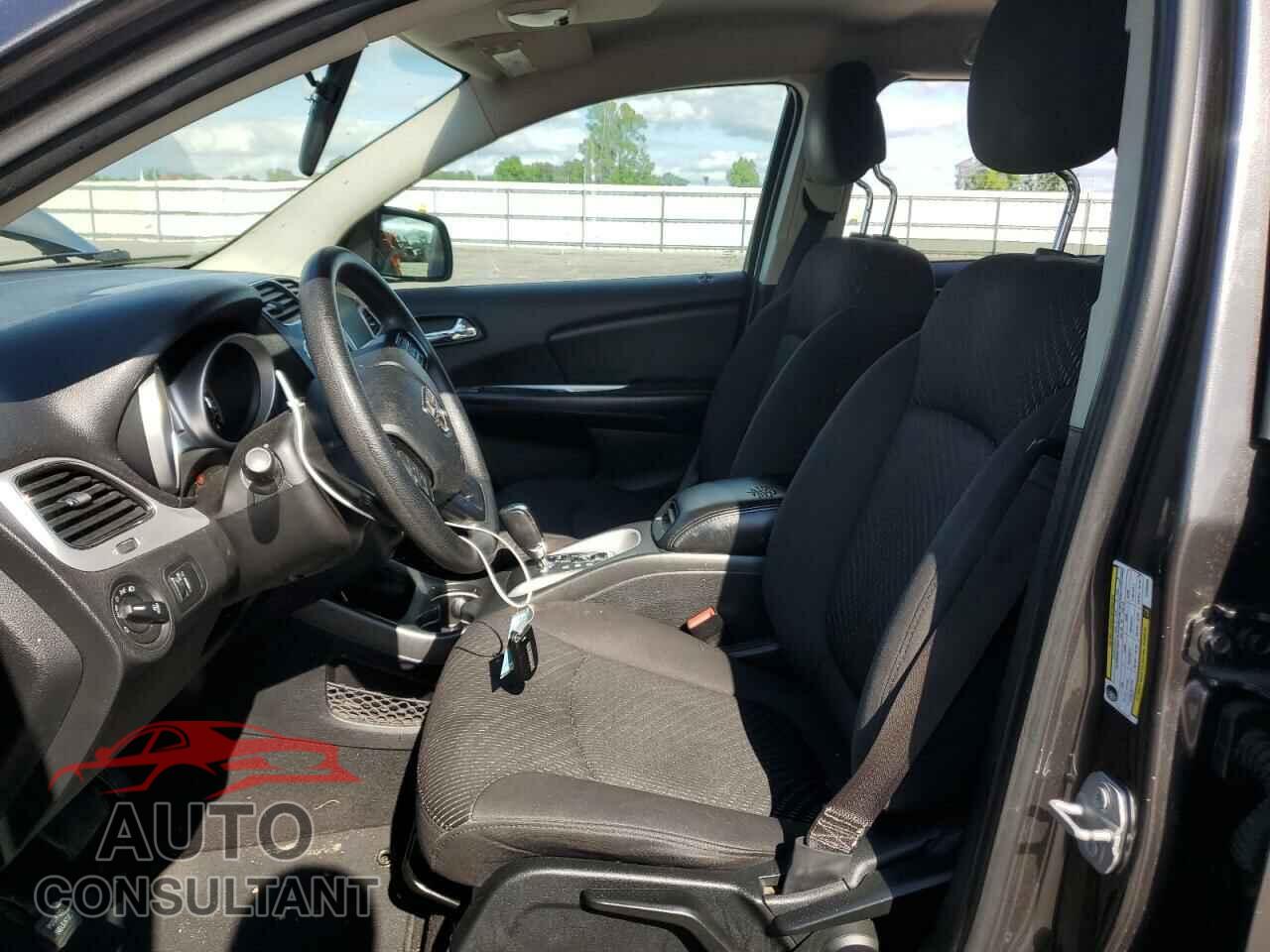 DODGE JOURNEY 2017 - 3C4PDDBGXHT592204