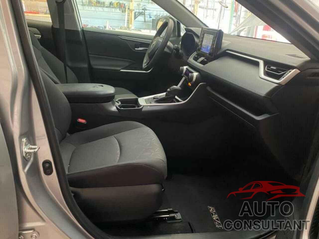 TOYOTA RAV4 2021 - 4T3R6RFV4MU029418