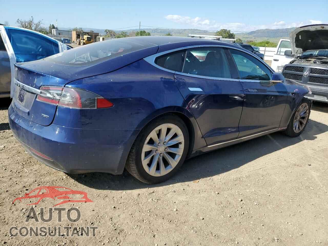 TESLA MODEL S 2018 - 5YJSA1E2XJF300198
