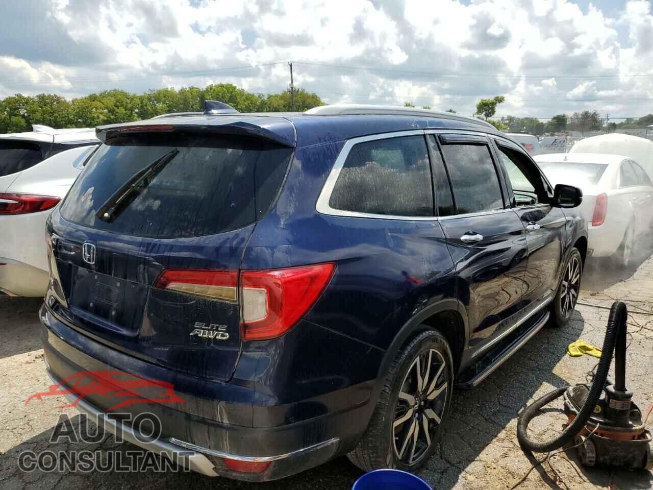 HONDA PILOT 2019 - 5FNYF6H08KB057995