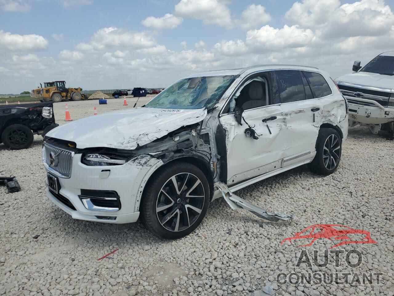 VOLVO XC90 PLUS 2023 - YV4062PN1P1903223