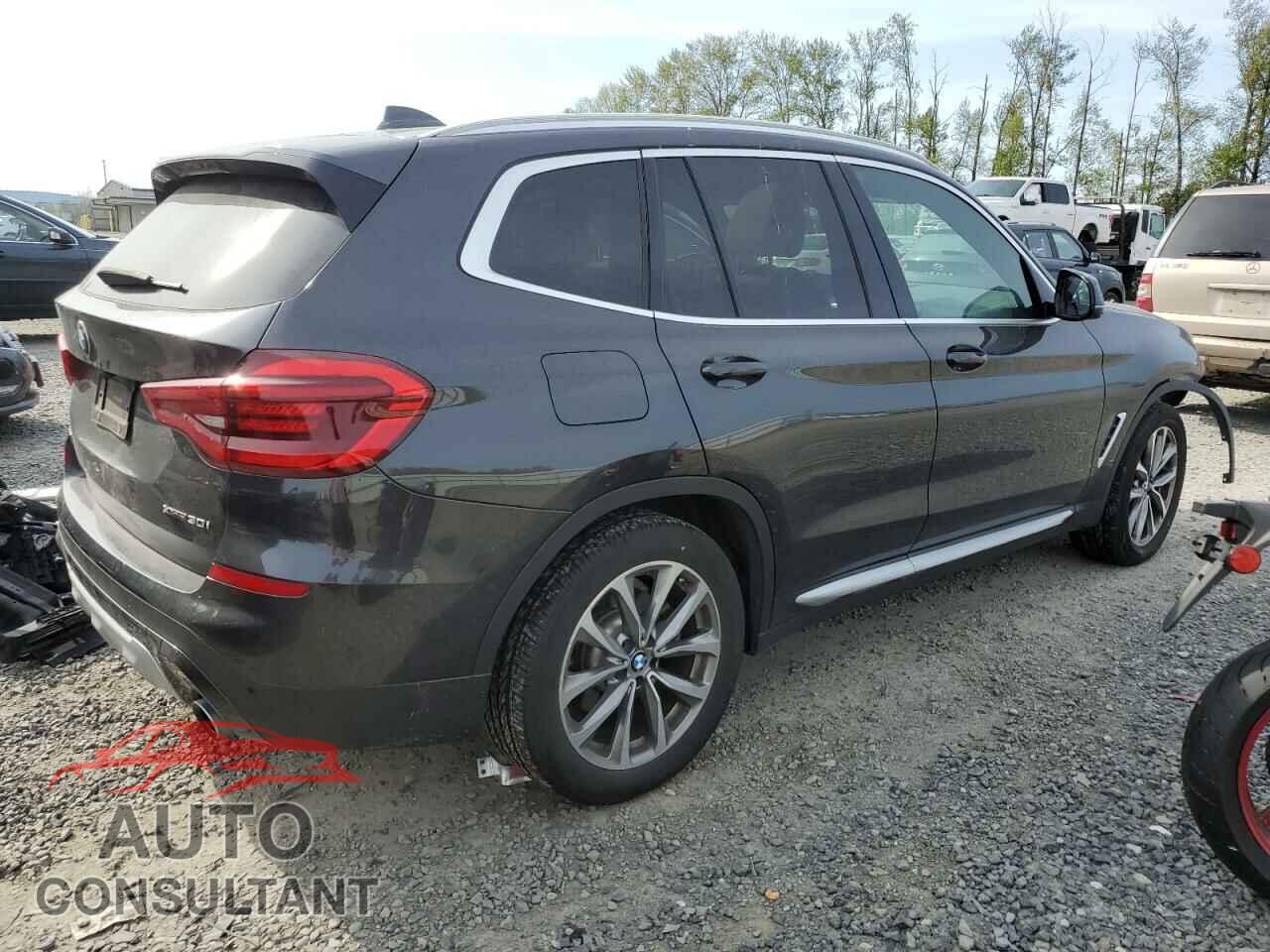 BMW X3 2019 - 5UXTR9C50KLP90236