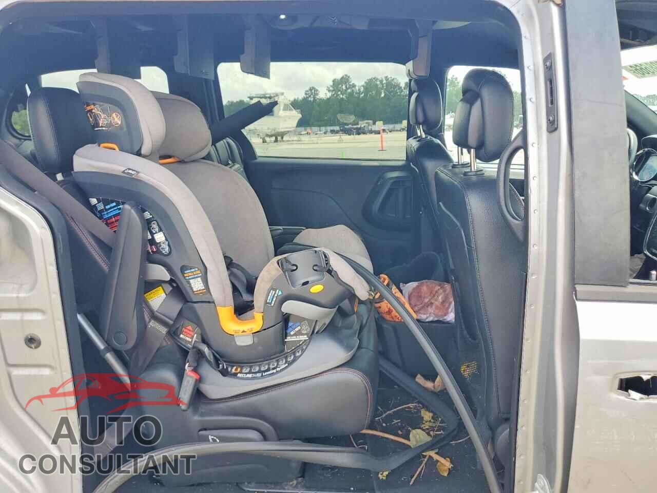 DODGE CARAVAN 2016 - 2C4RDGEG4GR329729