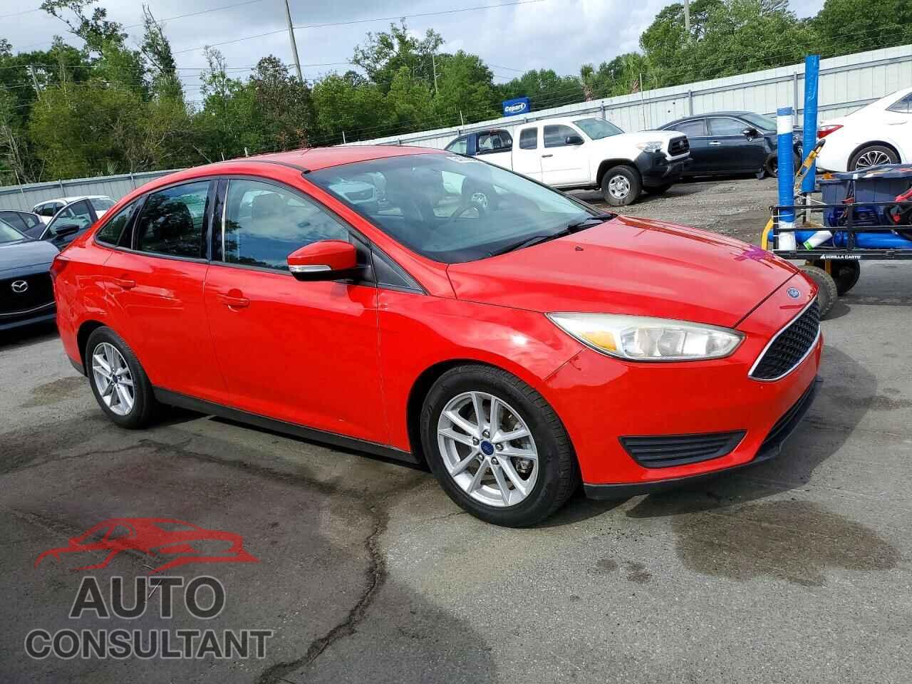 FORD FOCUS 2017 - 1FADP3F21HL256400
