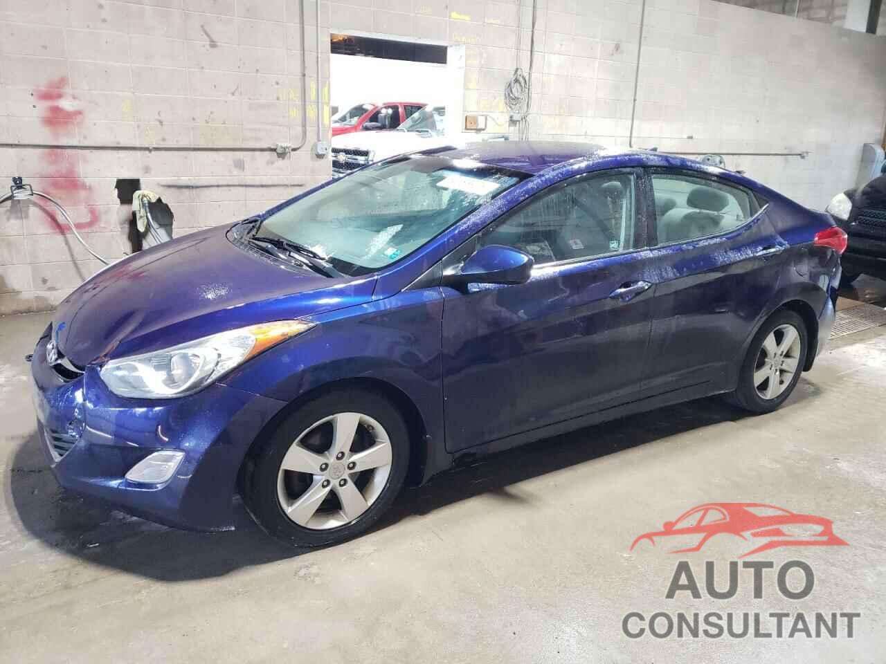 HYUNDAI ELANTRA 2013 - 5NPDH4AE2DH405135
