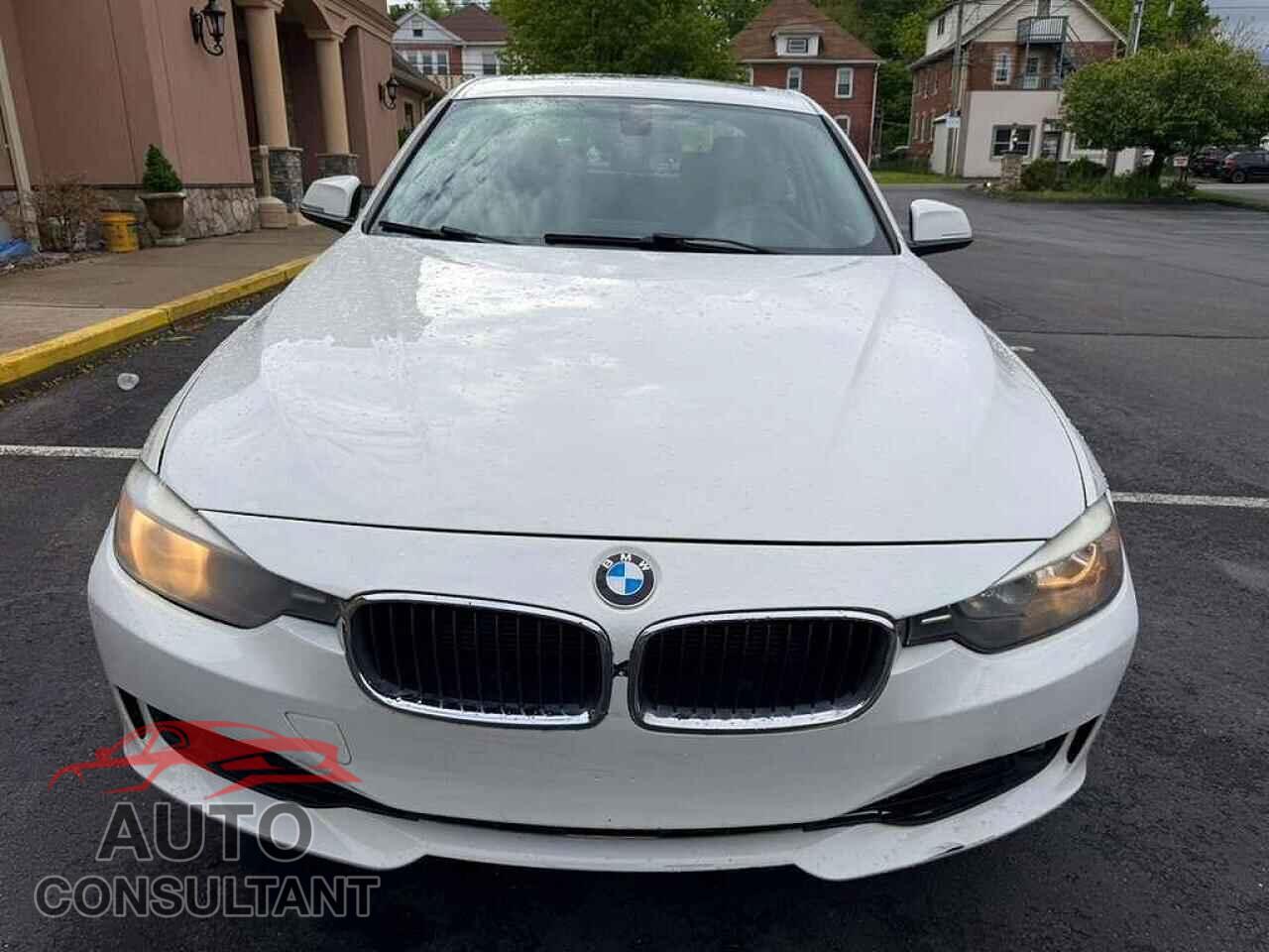 BMW 3 SERIES 2014 - WBA3B3C59EJ979225