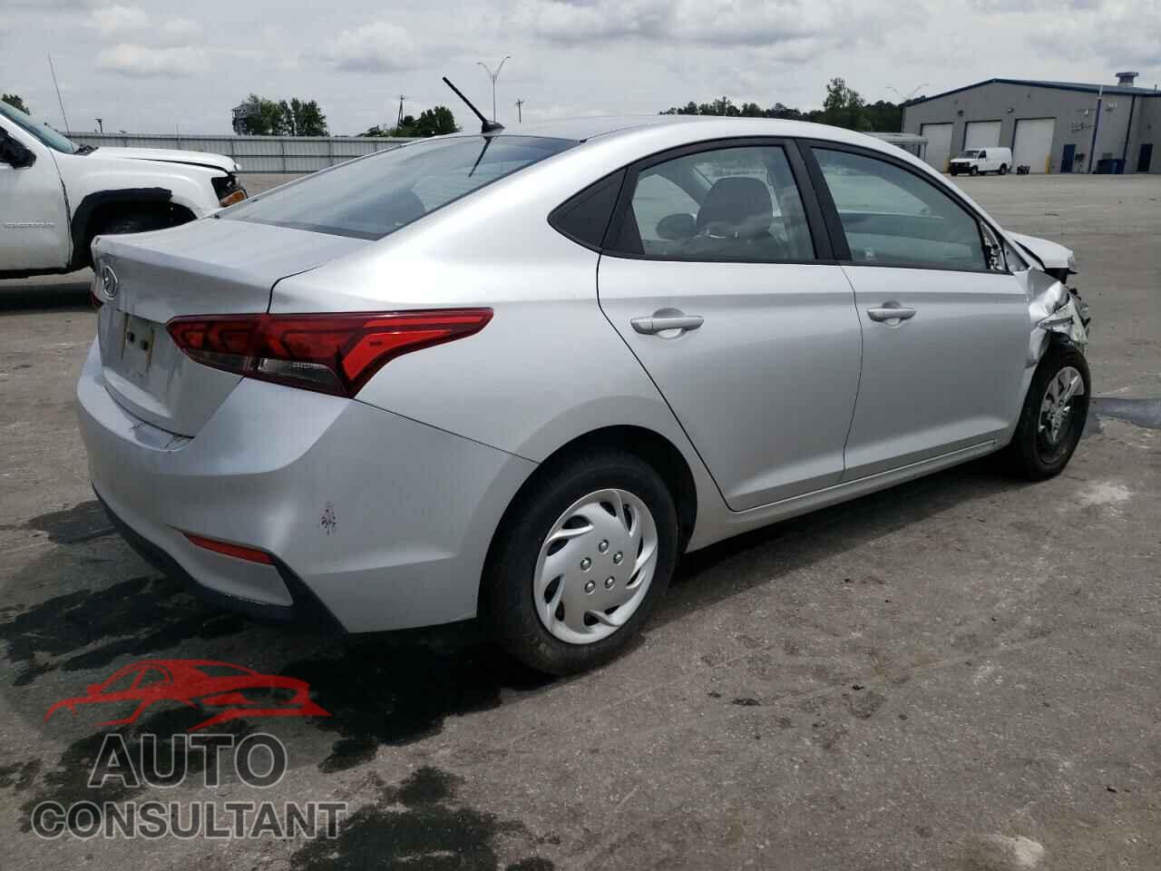 HYUNDAI ACCENT 2019 - 3KPC24A30KE077677