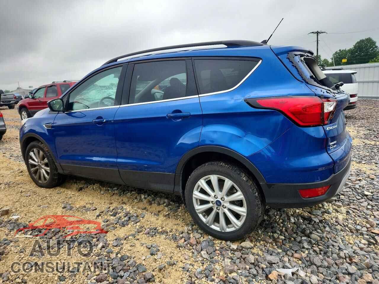 FORD ESCAPE 2019 - 1FMCU9HD7KUB02724