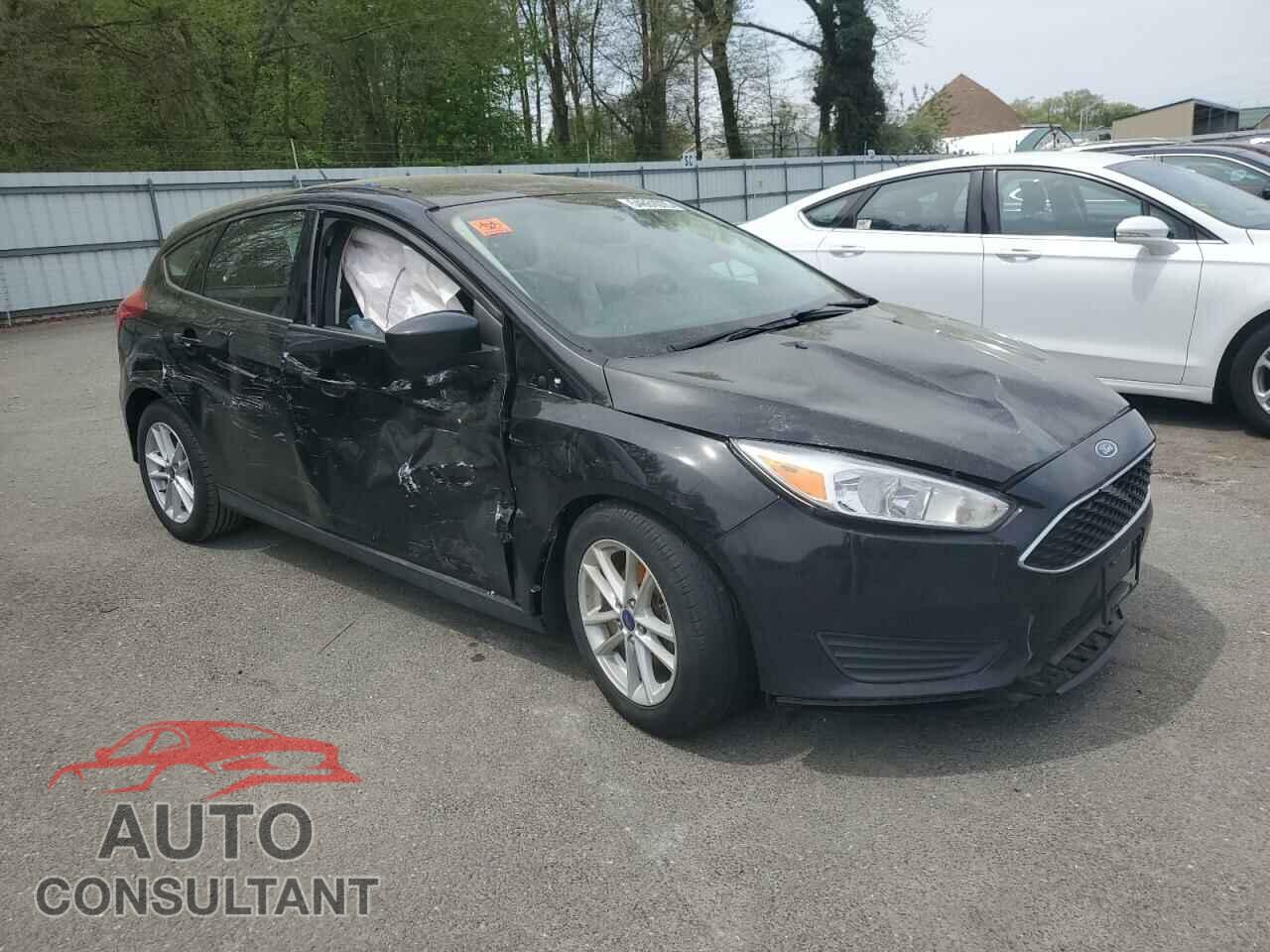 FORD FOCUS 2018 - 1FADP3K26JL250801