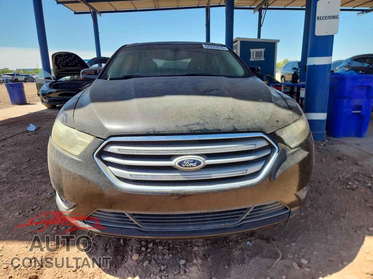 FORD TAURUS 2014 - 1FAHP2E89EG113569