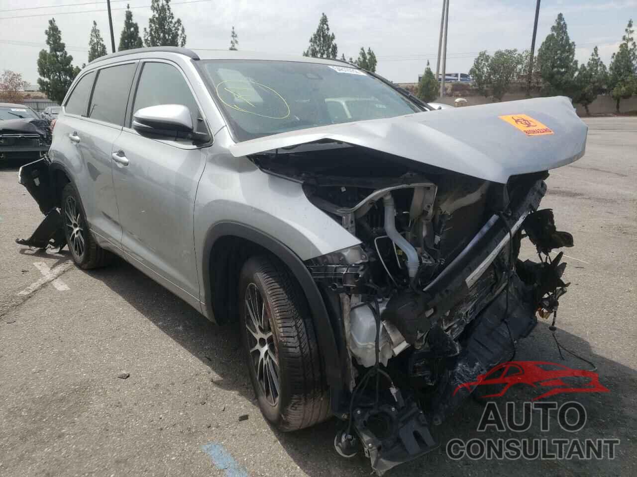 TOYOTA HIGHLANDER 2017 - 5TDKZRFH1HS193560