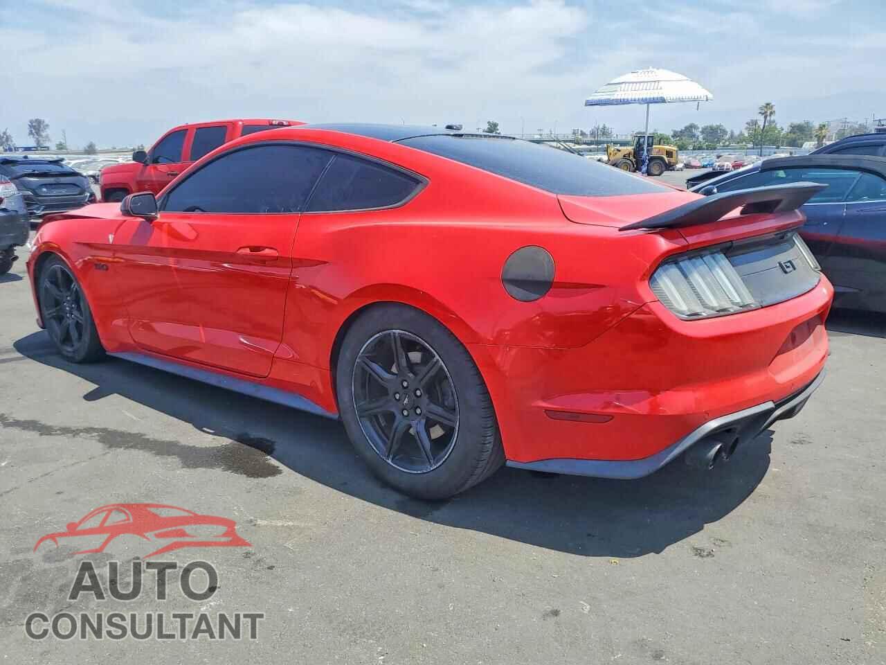 FORD MUSTANG 2019 - 1FA6P8CF2K5153057