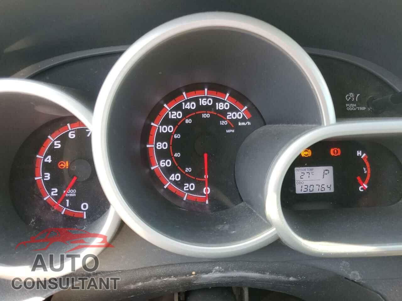 TOYOTA MATRIX 2014 - 2T1KU4EEXEC132740
