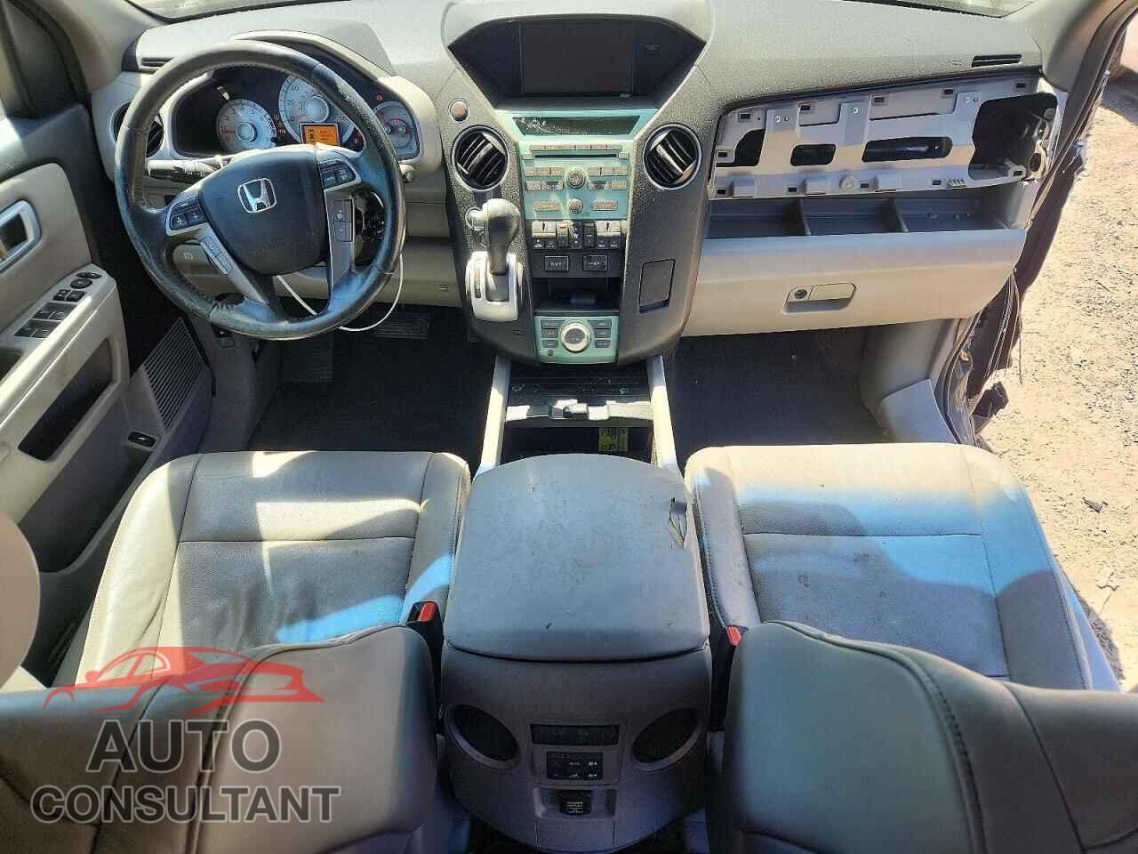 HONDA PILOT 2011 - 5FNYF4H72BB021785