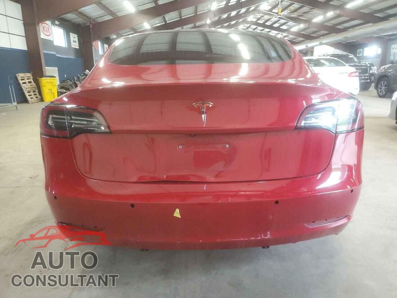 TESLA MODEL 3 2019 - 5YJ3E1EA6KF447023
