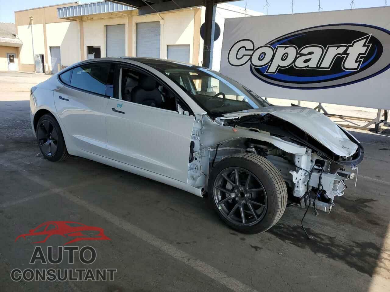 TESLA MODEL 3 2023 - 5YJ3E1EA5PF400282