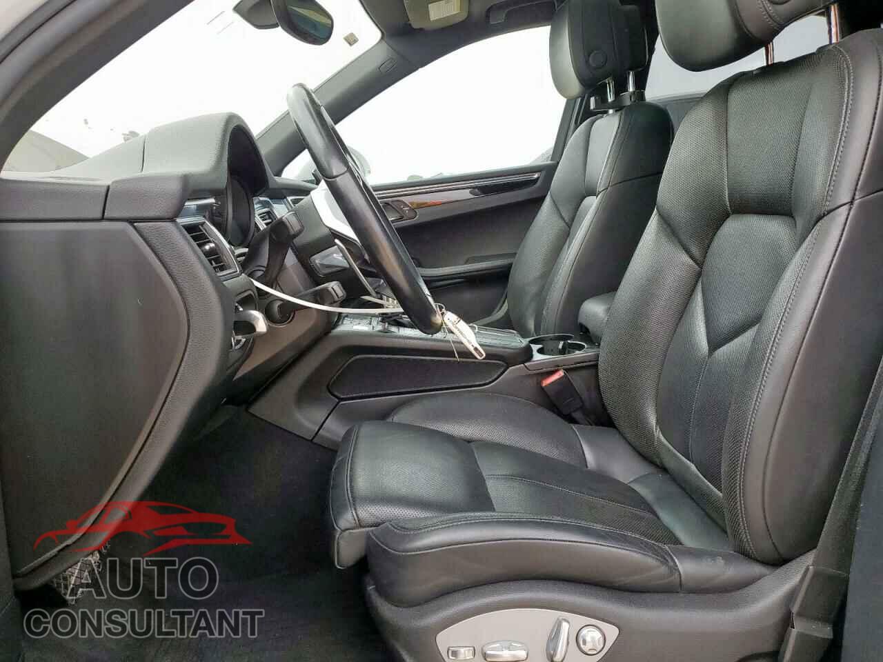 PORSCHE MACAN 2018 - WP1AA2A54JLB10197