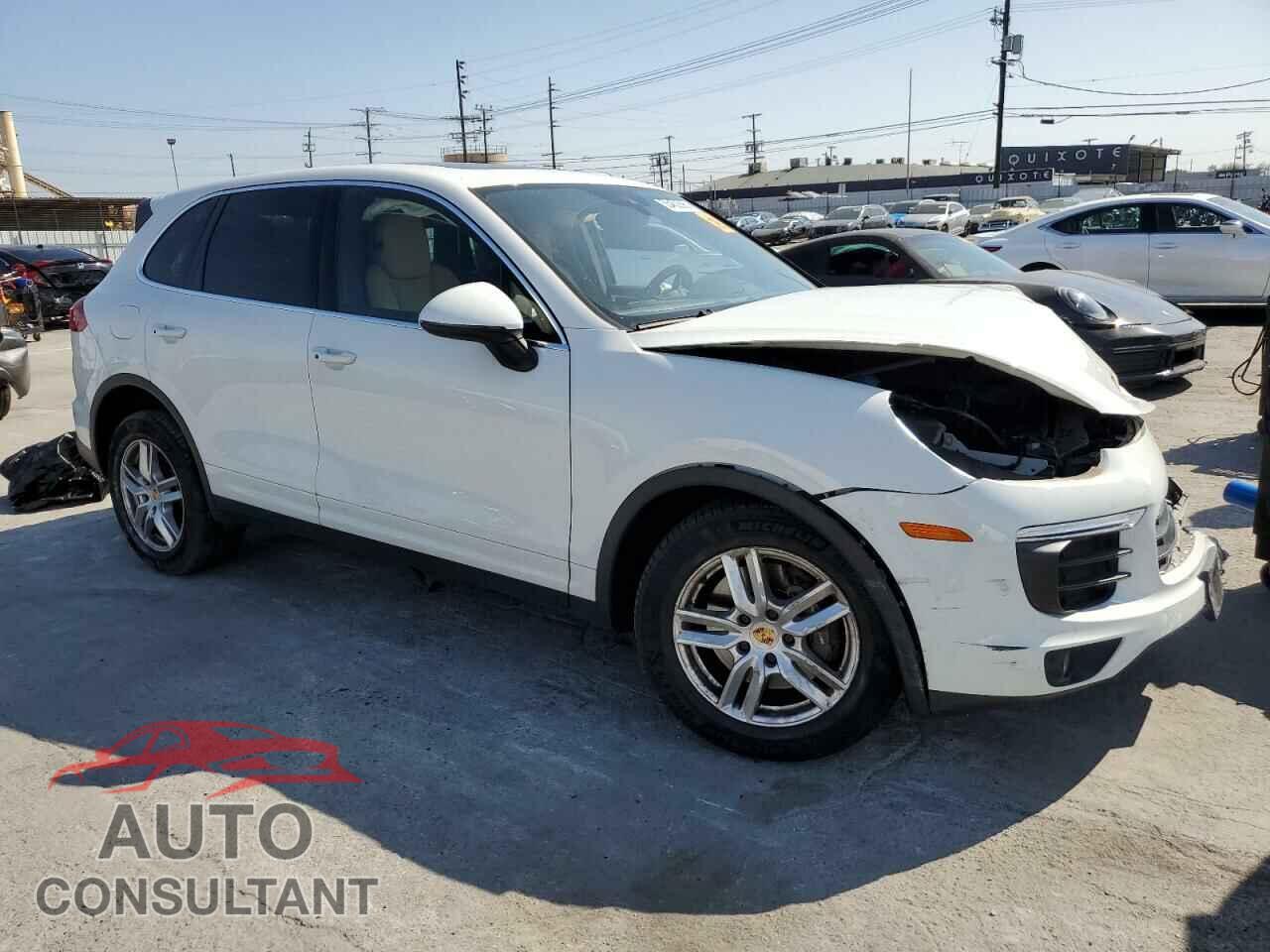 PORSCHE CAYENNE 2016 - WP1AA2A20GLA00567