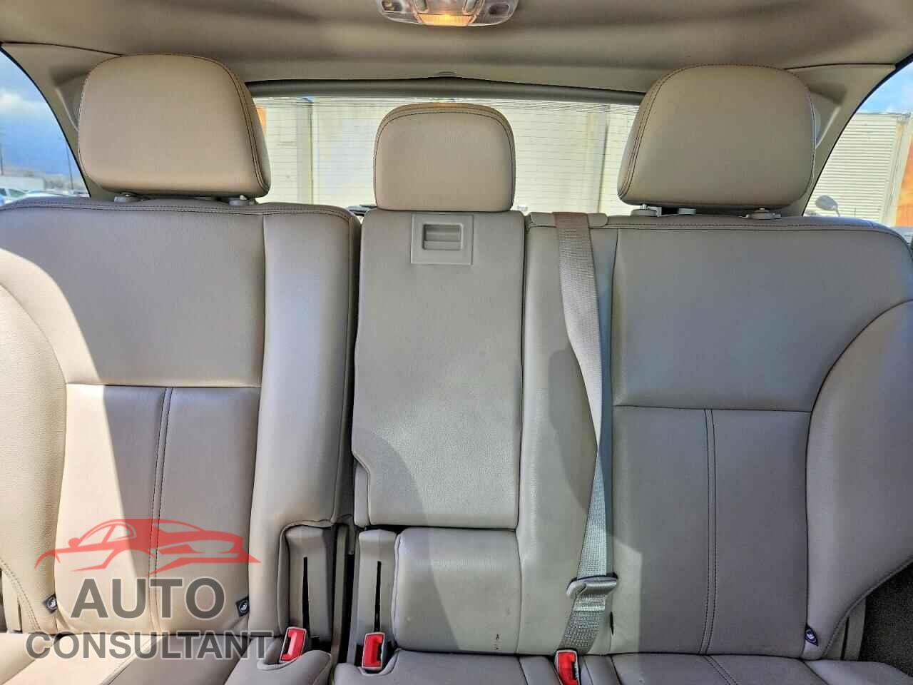 FORD EDGE 2012 - 2FMDK3KC8CBA37803