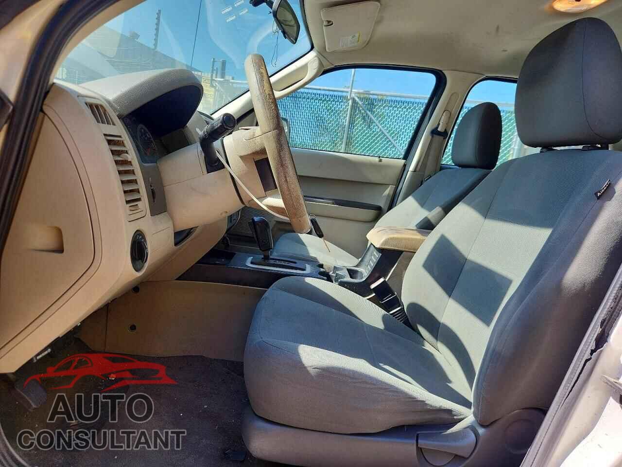 FORD ESCAPE 2010 - 1FMCU9C71AKD43965