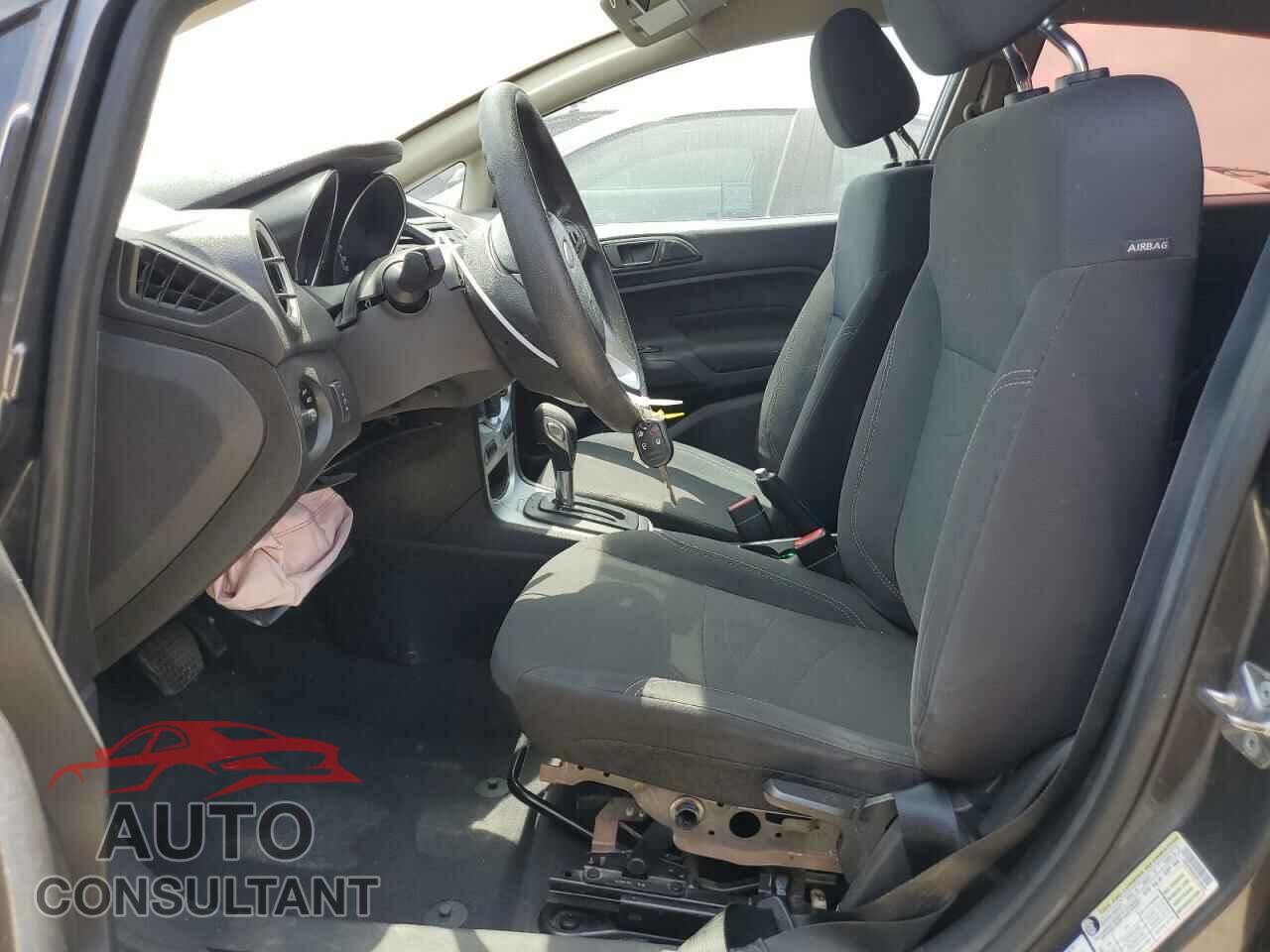 FORD FIESTA 2018 - 3FADP4BJ0JM136644